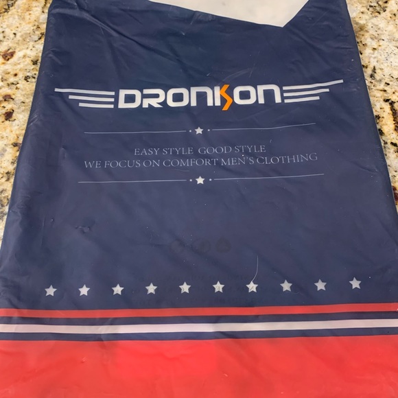 NWT Dronison Men's Size Medium Ombre Gray Sweater Acrylic Blend - Picture 12 of 12